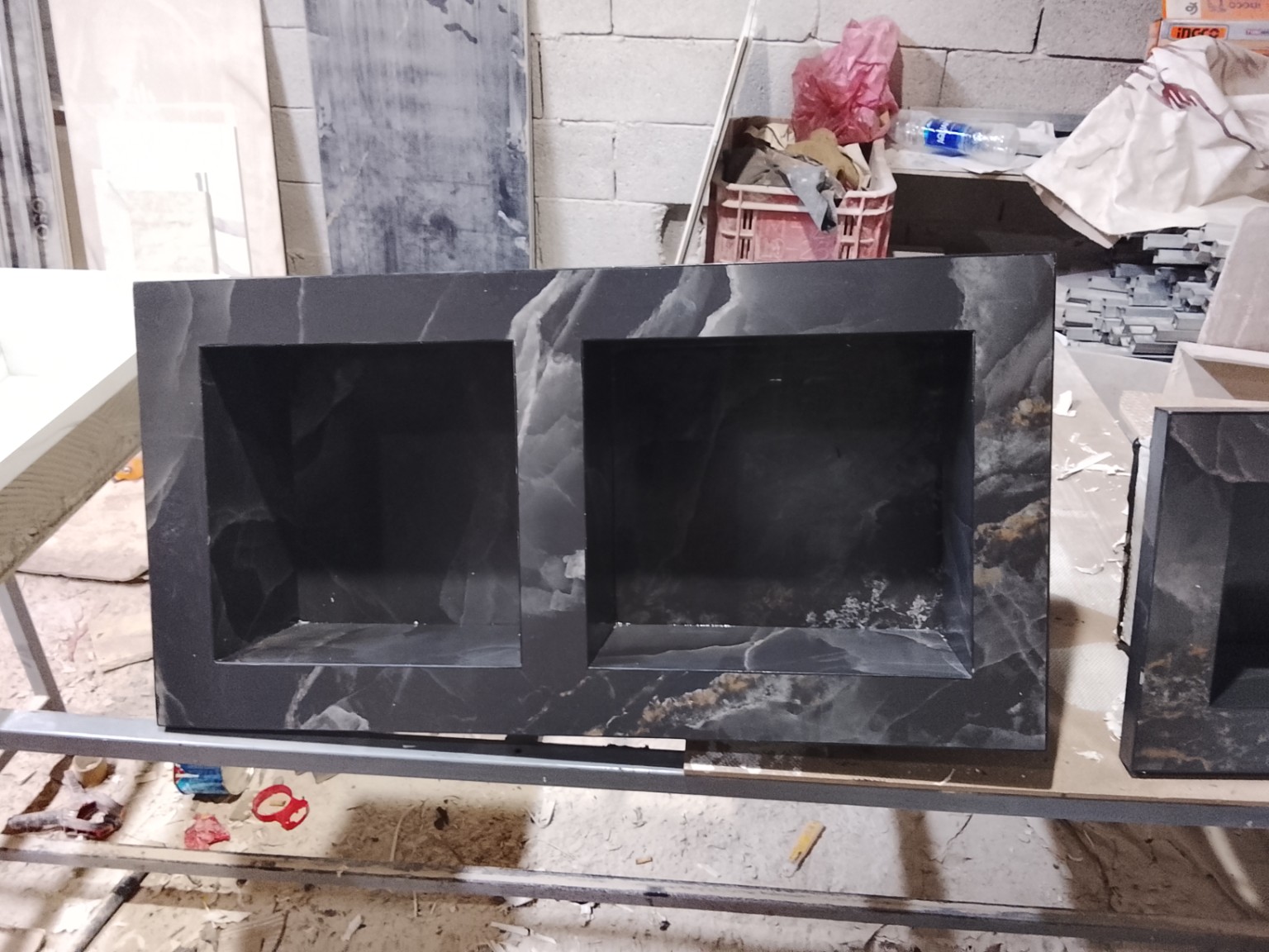 Double vasque en pierre noire